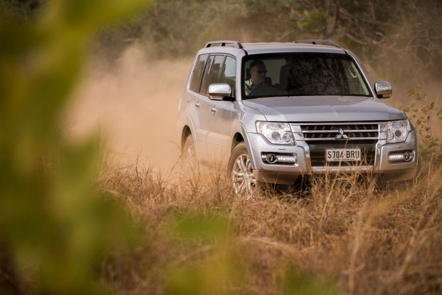  Mitsubishi Pajero 5-Door 2014 года  (AU) (фото 32 из 40)